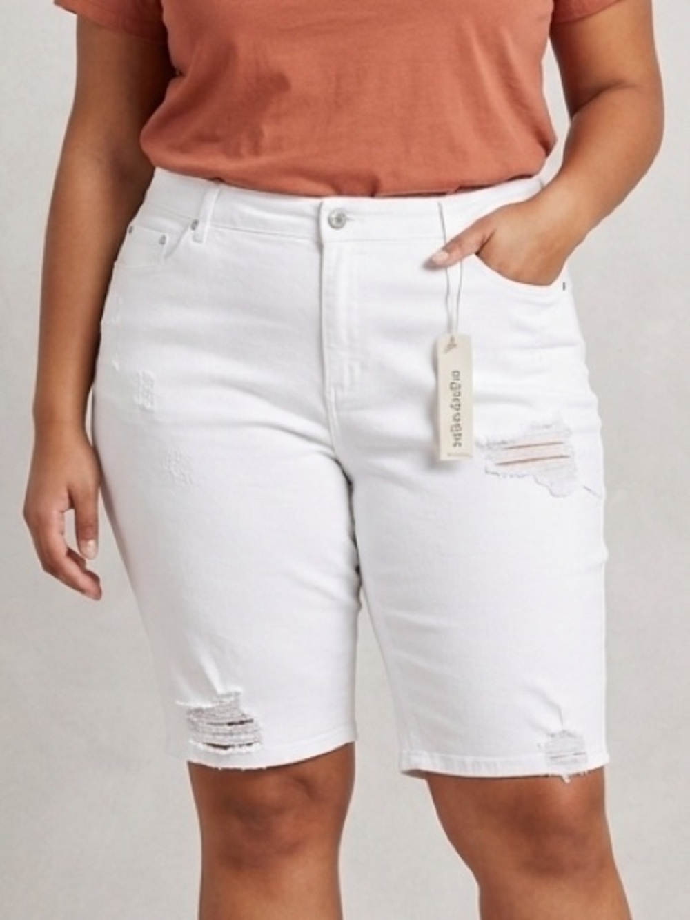 Eighty Eight Plus Size 24 White Distressed Bermuda Denim Shorts - Inseam 12"